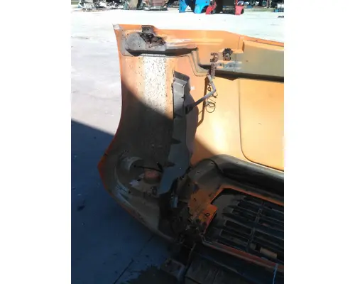 FORD F600 1995-1999 HOOD