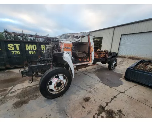 FORD F600 Complete Vehicle