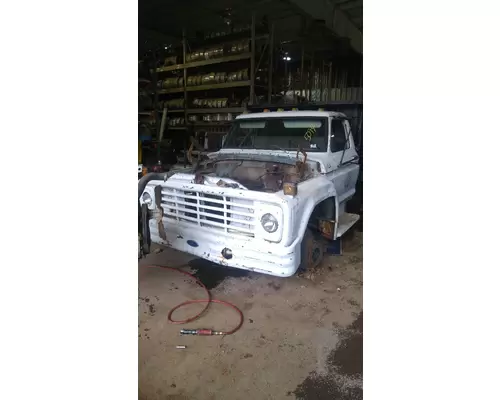 FORD F600 Hood