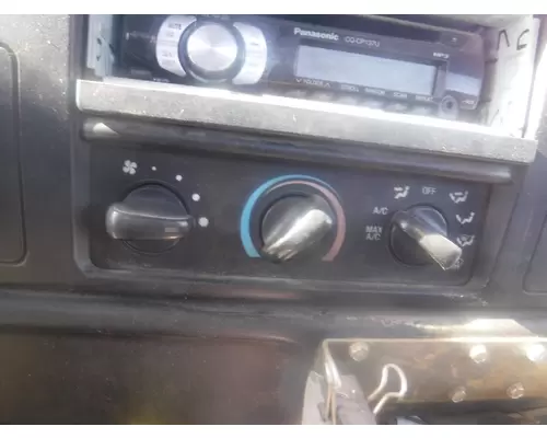 FORD F650 / F750 Heater  AC Control