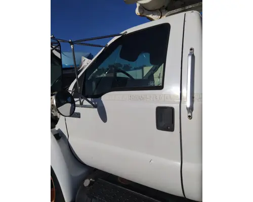 FORD F650 2000-2010 DOOR ASSEMBLY, FRONT