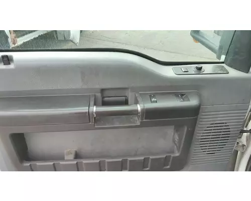 FORD F650 2000-2010 DOOR ASSEMBLY, FRONT