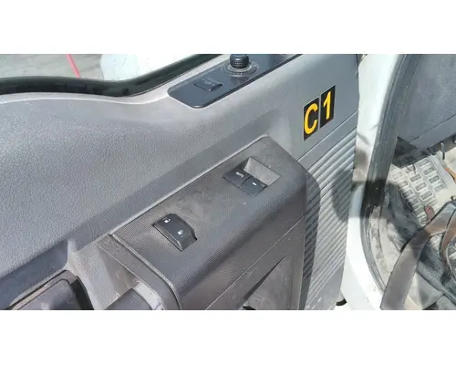 FORD F650 2011-2025 DOOR ASSEMBLY, FRONT