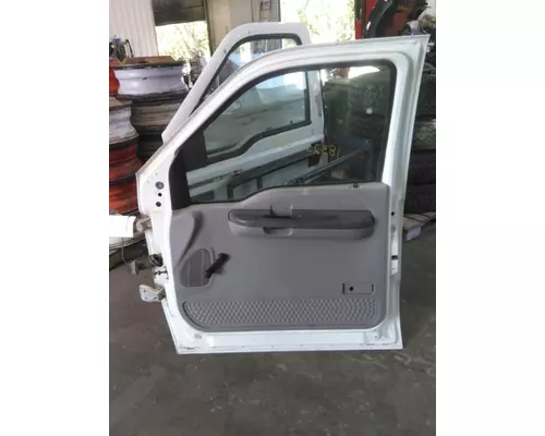 FORD F650SD (SUPER DUTY) 1999-2007 DOOR ASSEMBLY, FRONT