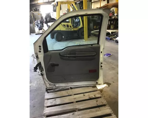 FORD F650SD (SUPER DUTY) 1999-2007 DOOR ASSEMBLY, FRONT