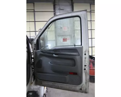 FORD F650SD (SUPER DUTY) 1999-2007 DOOR ASSEMBLY, FRONT