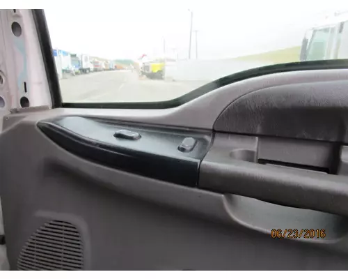 FORD F650SD (SUPER DUTY) 1999-2007 DOOR ASSEMBLY, FRONT