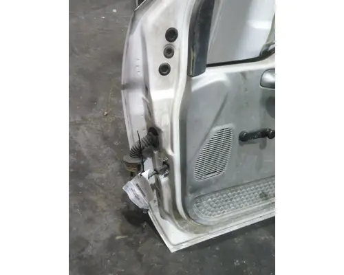 FORD F650SD (SUPER DUTY) 1999-2007 DOOR ASSEMBLY, FRONT