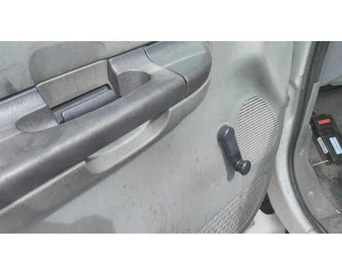 FORD F650SD (SUPER DUTY) 1999-2007 DOOR ASSEMBLY, FRONT