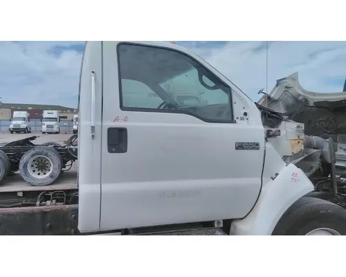 FORD F650SD (SUPER DUTY) 1999-2007 DOOR ASSEMBLY, FRONT