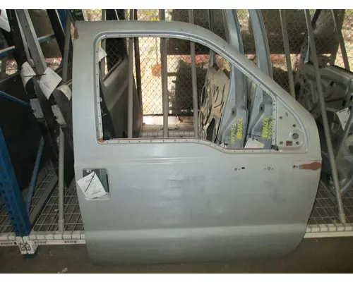 FORD F650SD (SUPER DUTY) 1999-2007 DOOR ASSEMBLY, FRONT