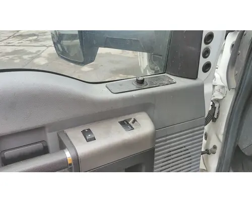FORD F650SD (SUPER DUTY) 2017-2025 DOOR ASSEMBLY, FRONT