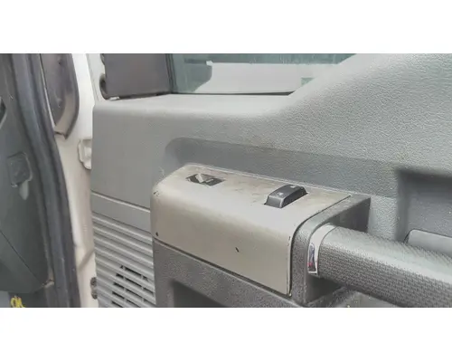 FORD F650SD (SUPER DUTY) 2017-2025 DOOR ASSEMBLY, FRONT