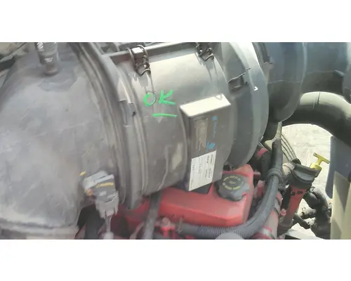 FORD F650SD (SUPER DUTY) AIR CLEANER