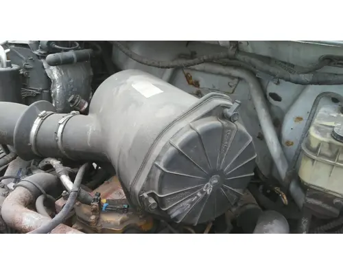 FORD F650SD (SUPER DUTY) AIR CLEANER