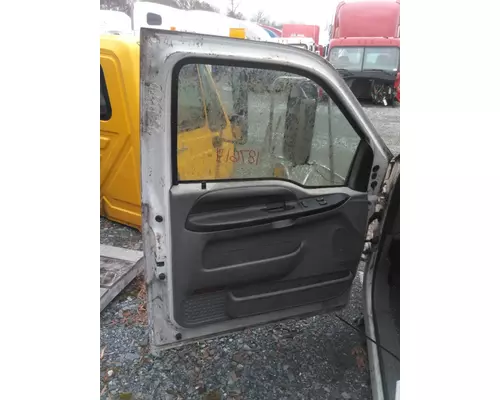 FORD F650SD (SUPER DUTY) CAB