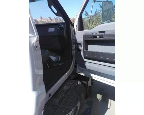 FORD F650SD (SUPER DUTY) CAB