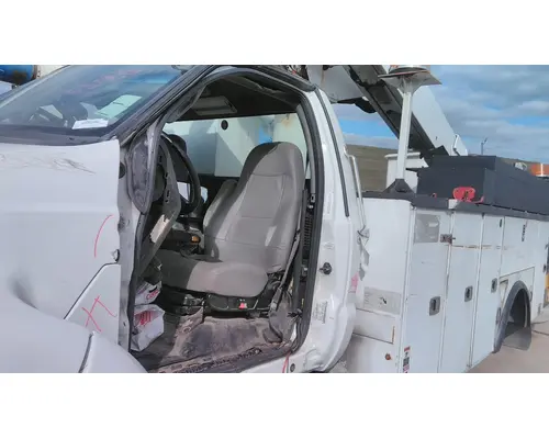 FORD F650SD (SUPER DUTY) CAB