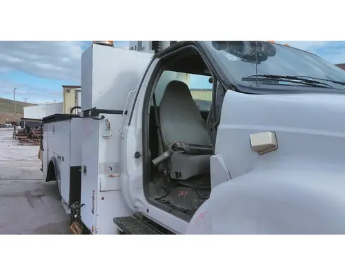 FORD F650SD (SUPER DUTY) CAB