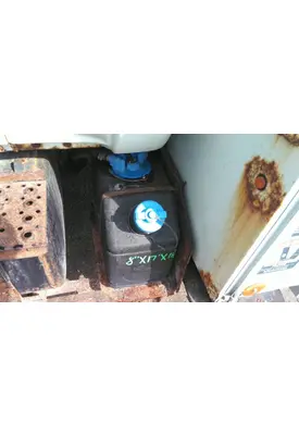 FORD F650SD (SUPER DUTY) DEF TANK