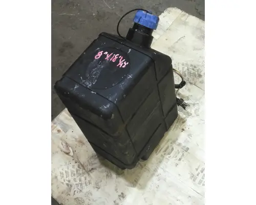 FORD F650SD (SUPER DUTY) DEF TANK