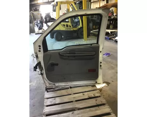 FORD F650SD (SUPER DUTY) DOOR ASSEMBLY, FRONT