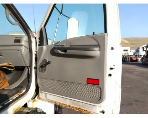 FORD F650SD (SUPER DUTY) DOOR INTERIOR PANEL
