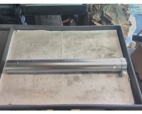 FORD F650SD (SUPER DUTY) Exhaust Pipe