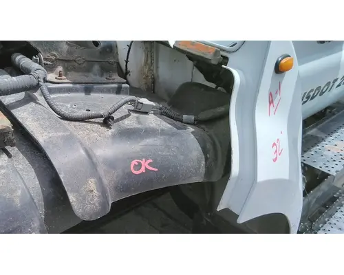 FORD F650SD (SUPER DUTY) FENDER, SPLASH SHIELDGUARD