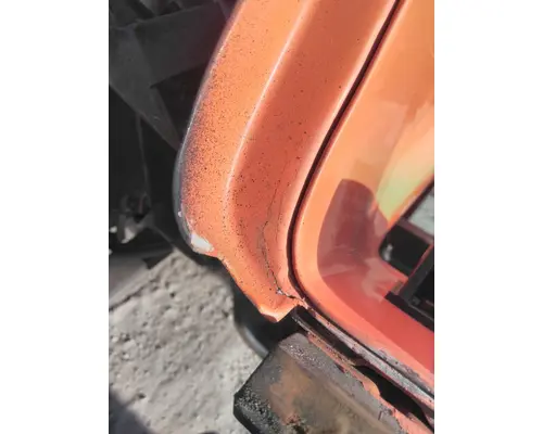 FORD F650SD (SUPER DUTY) FENDER EXTENSION