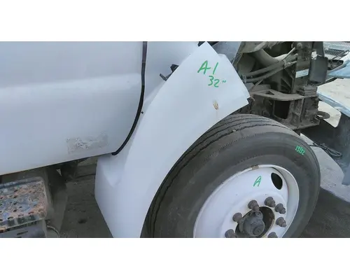 FORD F650SD (SUPER DUTY) FENDER EXTENSION
