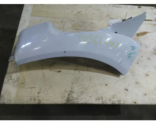 FORD F650SD (SUPER DUTY) FENDER EXTENSION