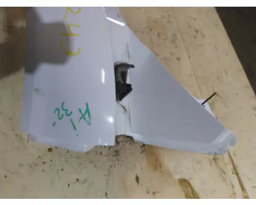 FORD F650SD (SUPER DUTY) FENDER EXTENSION