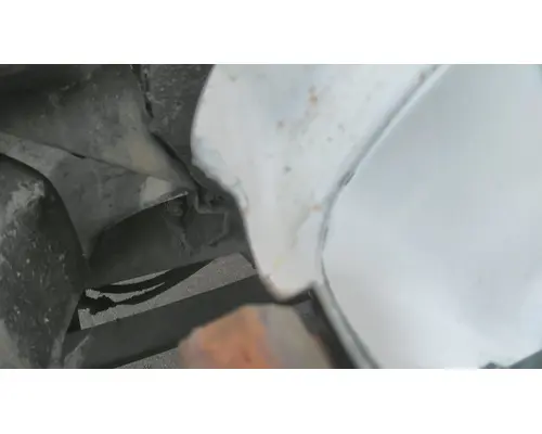 FORD F650SD (SUPER DUTY) FENDER EXTENSION