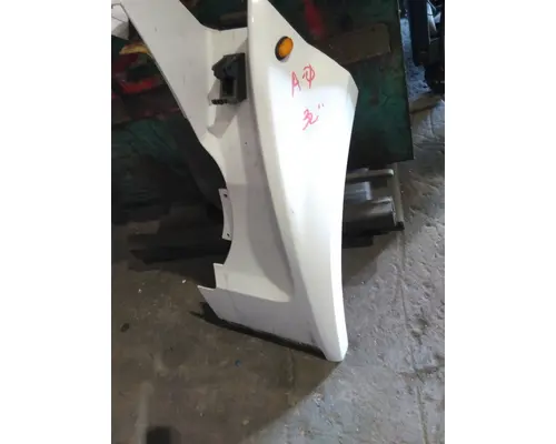 FORD F650SD (SUPER DUTY) FENDER EXTENSION