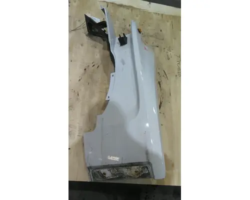 FORD F650SD (SUPER DUTY) FENDER EXTENSION