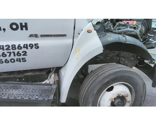 FORD F650SD (SUPER DUTY) FENDER EXTENSION