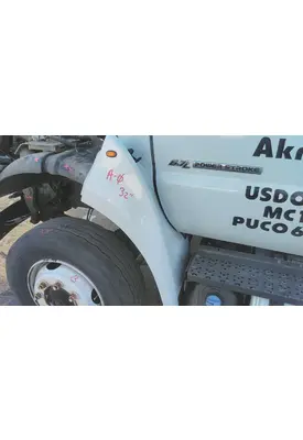 FORD F650SD (SUPER DUTY) FENDER EXTENSION