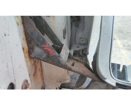 FORD F650SD (SUPER DUTY) FENDER EXTENSION