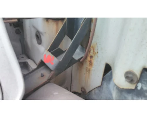 FORD F650SD (SUPER DUTY) FENDER EXTENSION