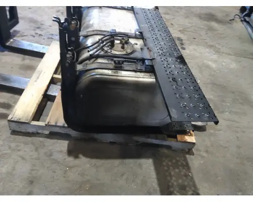 FORD F650SD (SUPER DUTY) FUEL TANK