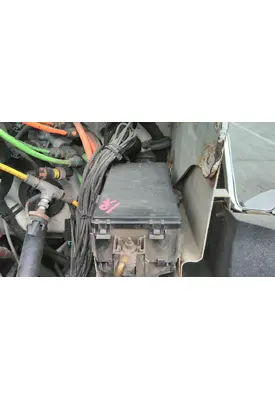 FORD F650SD (SUPER DUTY) FUSE BOX