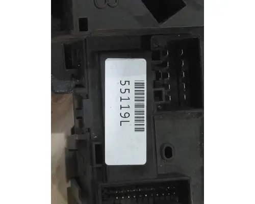 FORD F650SD (SUPER DUTY) FUSE BOX