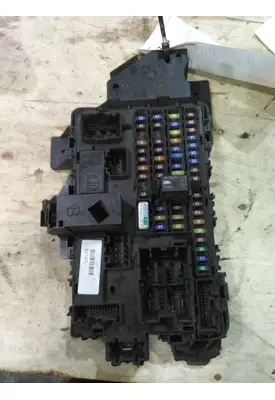 FORD F650SD (SUPER DUTY) FUSE BOX