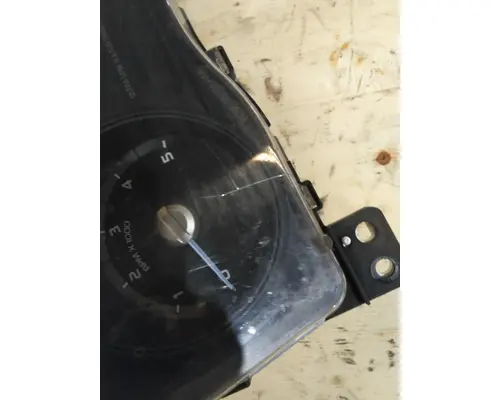 FORD F650SD (SUPER DUTY) GAUGE CLUSTER