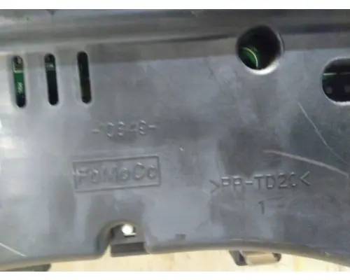 FORD F650SD (SUPER DUTY) GAUGE CLUSTER