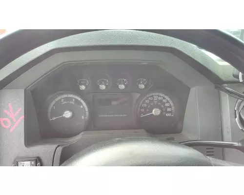 FORD F650SD (SUPER DUTY) GAUGE CLUSTER