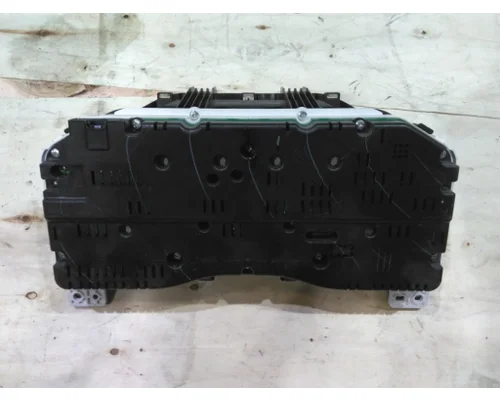 FORD F650SD (SUPER DUTY) GAUGE CLUSTER