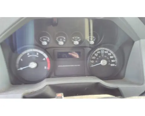 FORD F650SD (SUPER DUTY) GAUGE CLUSTER