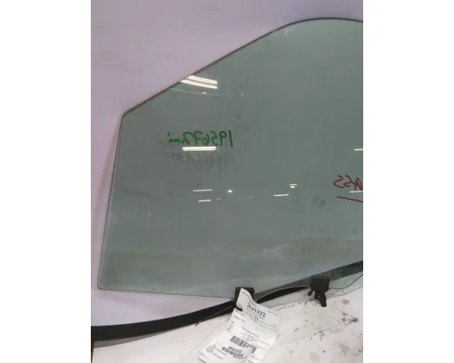 FORD F650SD (SUPER DUTY) GLASS, DOOR, FRONT